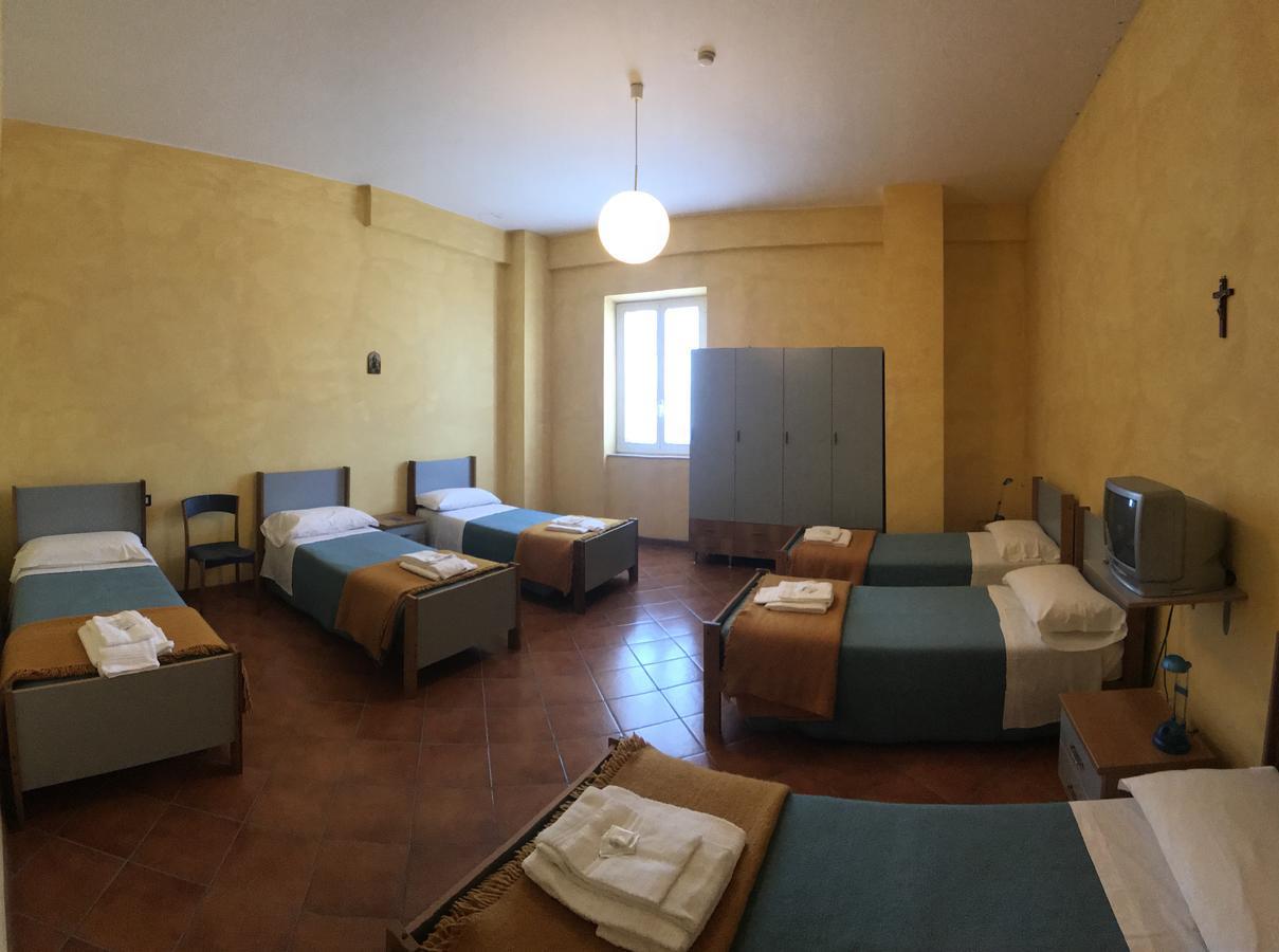 Vila Casa Del Pellegrino Ceranesi Exteriér fotografie